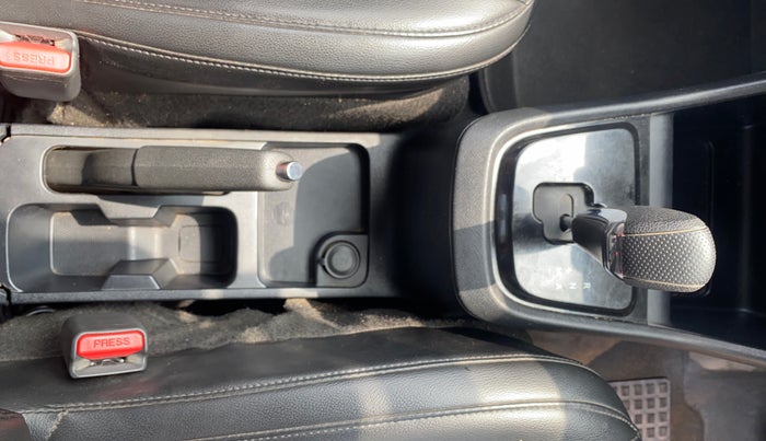 2022 Tata PUNCH CREATIVE  AMT, Petrol, Automatic, 68,887 km, Gear Lever