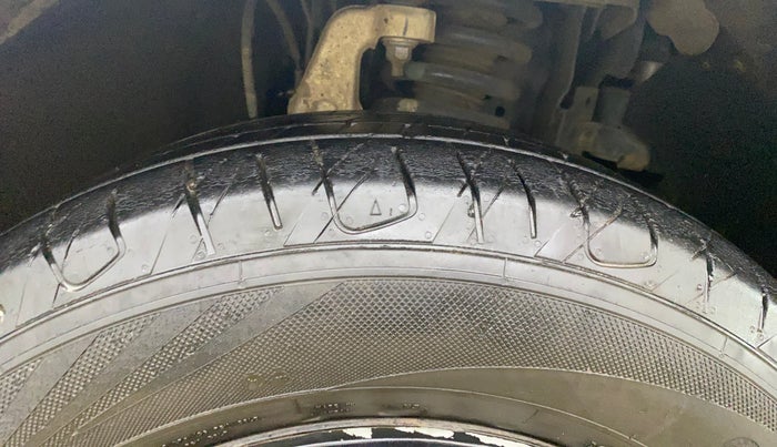 2018 Mahindra MARAZZO M4 8 STR, Diesel, Manual, 84,331 km, Right Front Tyre Tread