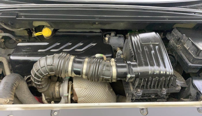 2018 Mahindra MARAZZO M4 8 STR, Diesel, Manual, 84,331 km, Engine View