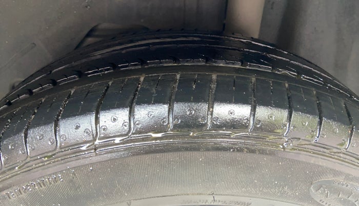 2020 Ford FREESTYLE TITANIUM 1.2 PETROL, Petrol, Manual, 46,677 km, Left Rear Tyre Tread