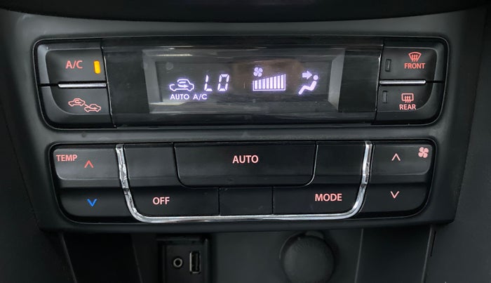 2018 Maruti Vitara Brezza ZDI, Diesel, Manual, 51,587 km, Automatic Climate Control