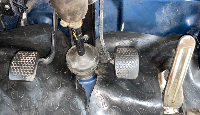 2016 Maruti OMNI E 8 STR, Petrol, Manual, 52,457 km, Pedals