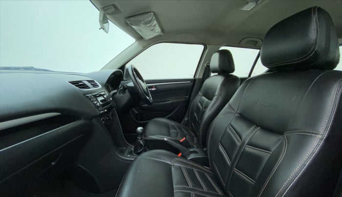 2016 Maruti Swift VXI, Petrol, Manual, 52,900 km, Right Side Front Door Cabin