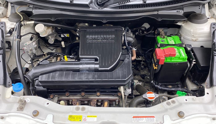 2016 Maruti Swift VXI, Petrol, Manual, 52,900 km, Open Bonet