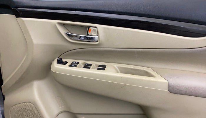 2017 Maruti Ciaz ZXI+, Petrol, Manual, 40,334 km, Driver Side Door Panels Control