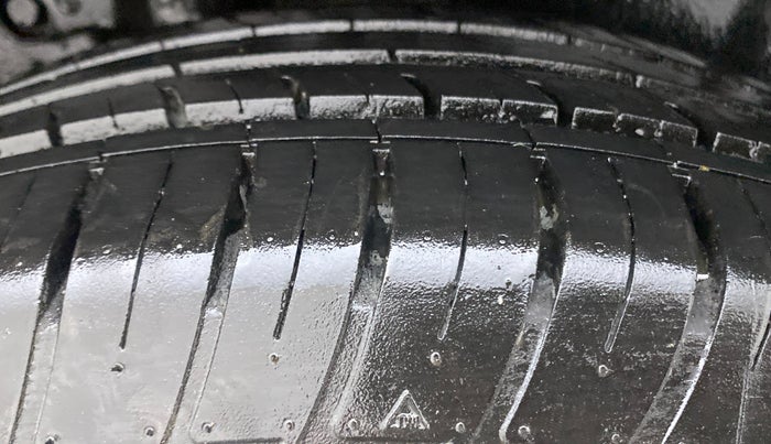 2021 Tata Harrier XZA PLUS, Diesel, Automatic, 15,213 km, Left Rear Tyre Tread