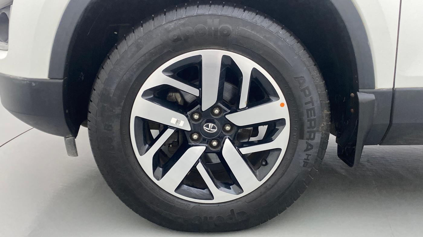 2021 Tata Harrier XZA PLUS, Diesel, Automatic, 15,213 km, Left Front Wheel