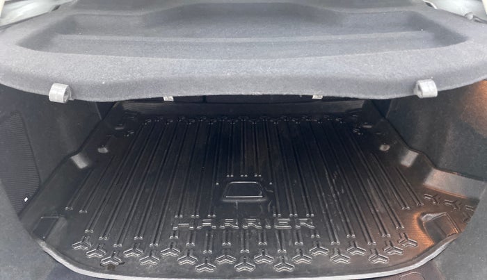 2021 Tata Harrier XZA PLUS, Diesel, Automatic, 15,213 km, Boot Inside