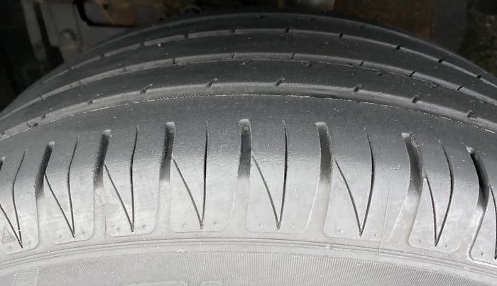 2021 Maruti Vitara Brezza ZXI, Petrol, Manual, 14,132 km, Left Front Tyre Tread