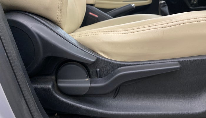 2021 Honda City 1.5L I-VTEC ZX, Petrol, Manual, 91,492 km, Driver Side Adjustment Panel