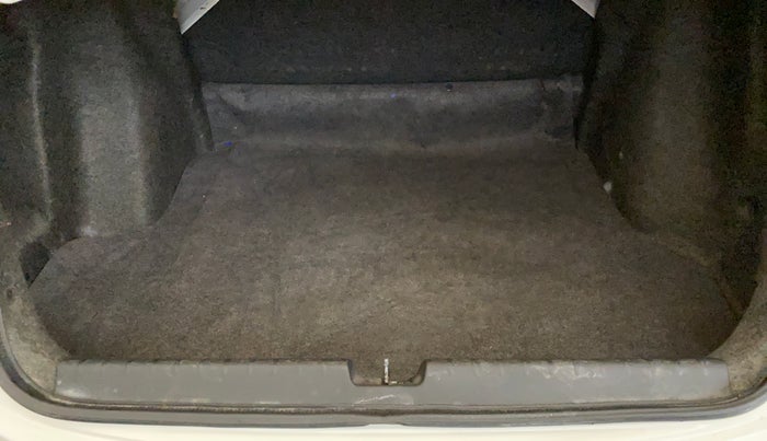 2015 Honda City 1.5L I-VTEC VX, Petrol, Manual, 75,106 km, Boot Inside