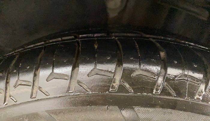 2018 Tata Tiago XZA PETROL, CNG, Automatic, 36,938 km, Left Rear Tyre Tread