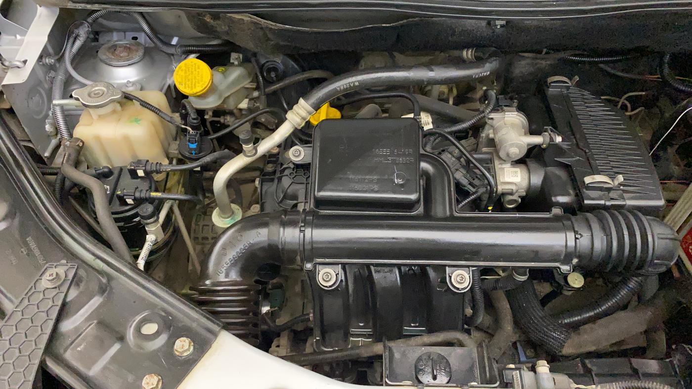 2022 Nissan MAGNITE XE, Petrol, Manual, 69,449 km, Engine View - Right