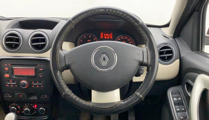 2012 Renault Duster 85 PS RXL DIESEL, Diesel, Manual, 91,351 km, Steering Wheel Close Up