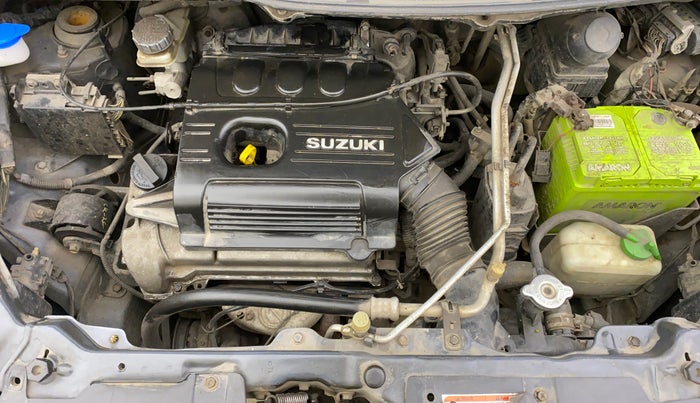 2012 Maruti Wagon R 1.0 LXI CNG, CNG, Manual, 1,08,685 km, Engine View