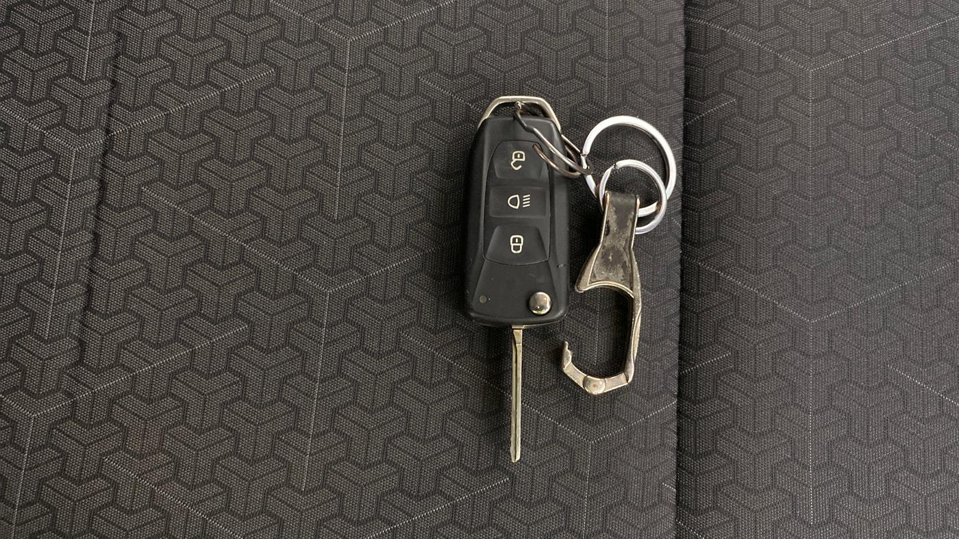2023 Tata PUNCH ADVENTURE MT, Petrol, Manual, 56,663 km, Key Close Up
