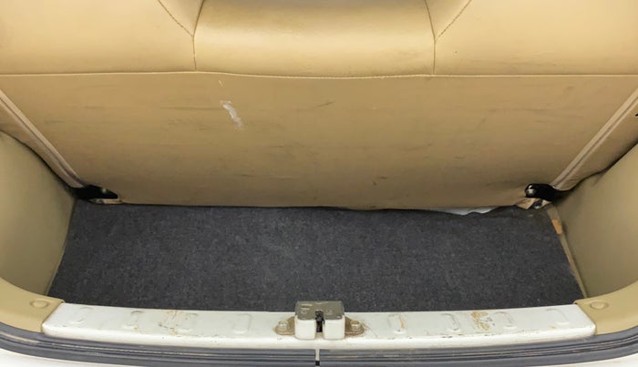 2015 Honda Brio E MT, Petrol, Manual, 42,970 km, Boot Inside