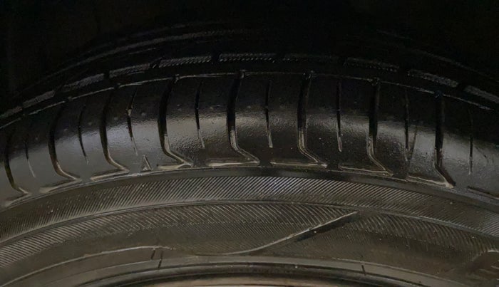 2020 Hyundai NEW SANTRO SPORTZ MT, Petrol, Manual, 83,781 km, Left Front Tyre Tread