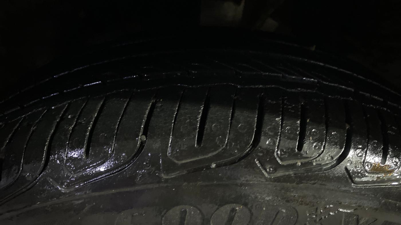 2022 Tata ALTROZ XZA PLUS DARK EDTION, Petrol, Automatic, 10,933 km, Left Front Tyre Tread