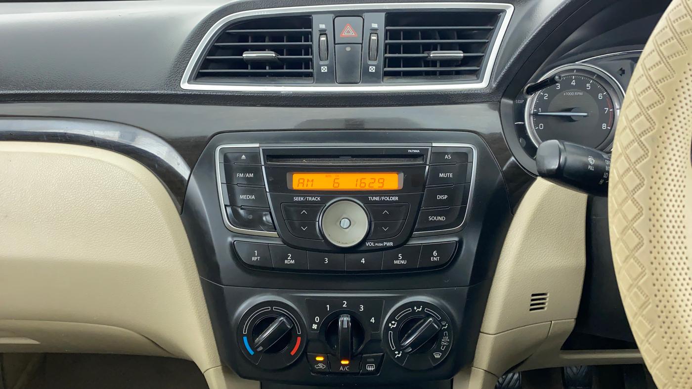 2014 Maruti Ciaz VXI, Petrol, Manual, 66,665 km, Air Conditioner