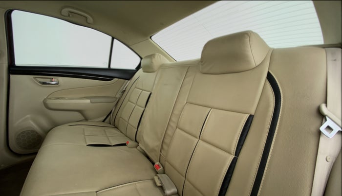 2014 Maruti Ciaz VXI, Petrol, Manual, 66,665 km, Right Side Rear Door Cabin