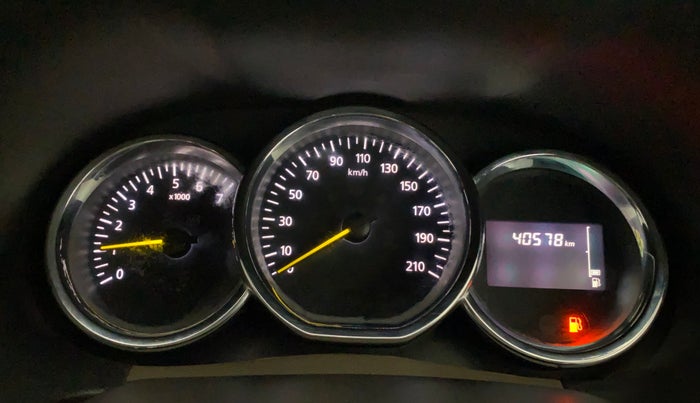 2018 Renault Duster RXS PETROL, Petrol, Manual, 40,570 km, Odometer Image