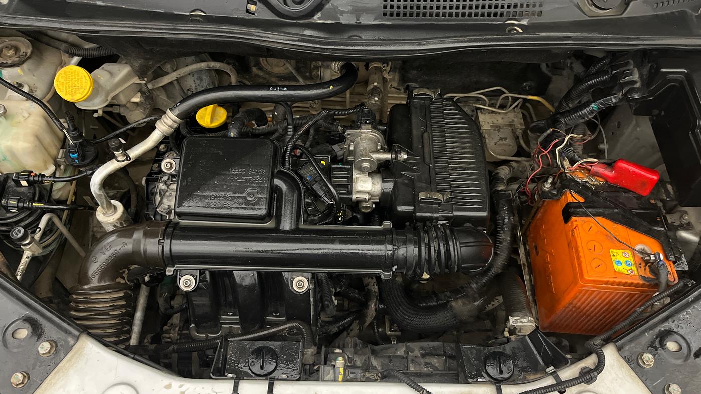 2023 Nissan MAGNITE XE, Petrol, Manual, 52,126 km, Engine View
