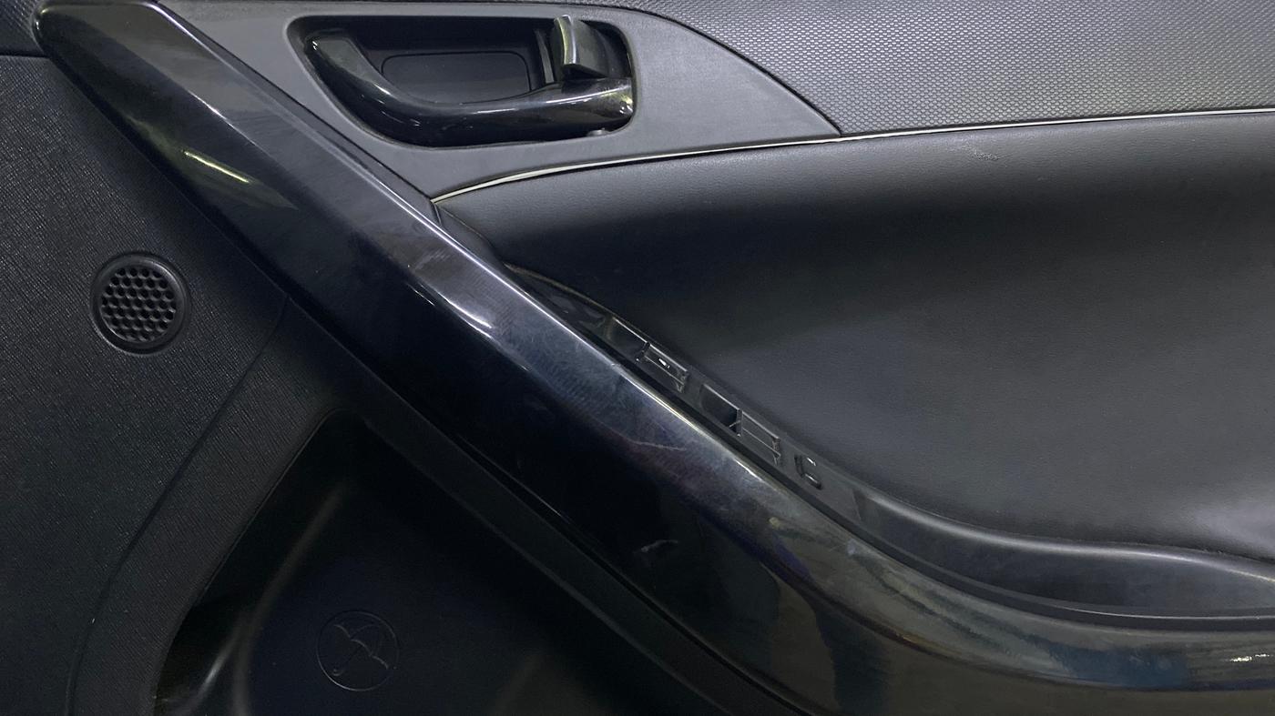 2023 Tata NEXON XZ PLUS LUX SUNROOF DARK DIESEL, Diesel, Manual, 63,134 km, Driver Side Door Panels Control