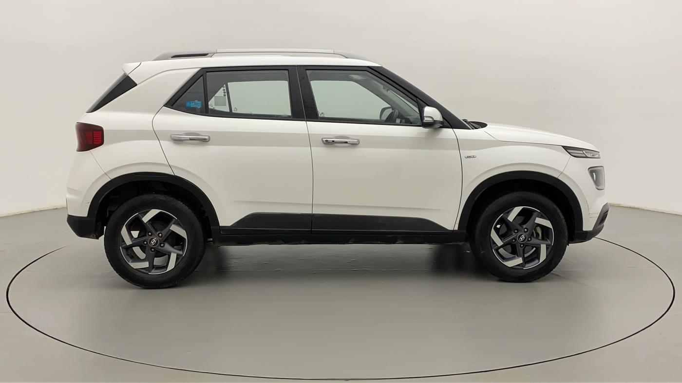 2019 Hyundai VENUE SX PLUS 1.0 TURBO DCT, Petrol, Automatic, 23,765 km, Right Side View