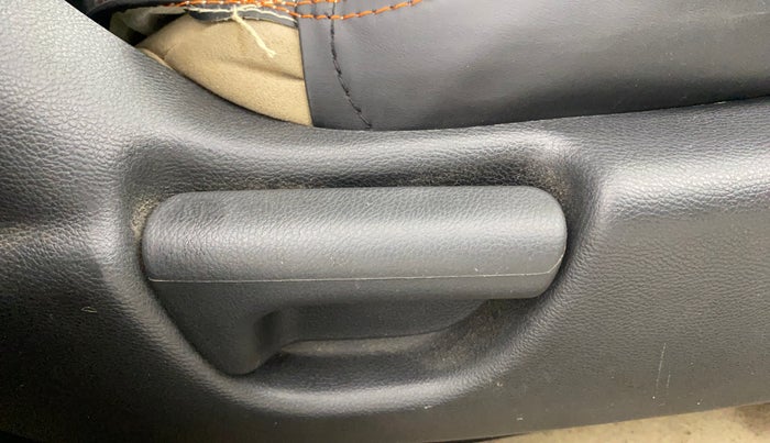 2015 Honda City 1.5L I-VTEC V MT, Petrol, Manual, 58,556 km, Driver Side Adjustment Panel