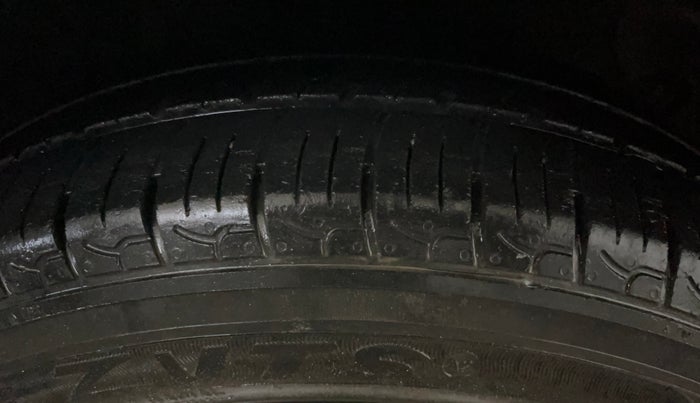 2020 Hyundai NEW SANTRO SPORTZ AMT, Petrol, Automatic, 30,306 km, Right Front Tyre Tread