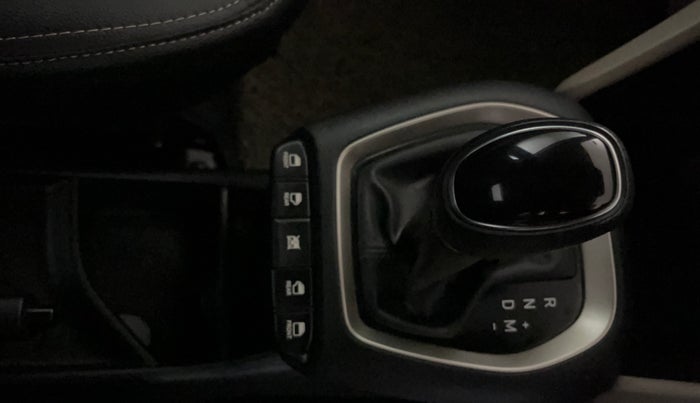 2020 Hyundai NEW SANTRO SPORTZ AMT, Petrol, Automatic, 30,306 km, Gear Lever