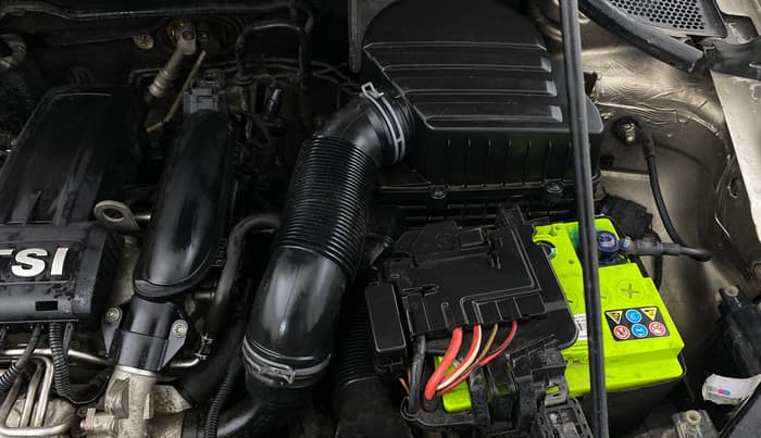 2016 Volkswagen Vento COMFORTLINE 1.2 TSI AT, Petrol, Automatic, 1,18,221 km, Engine View - Left