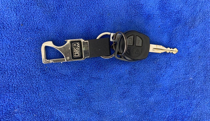 2019 Maruti Swift VXI, Petrol, Manual, 77,713 km, Key Close Up