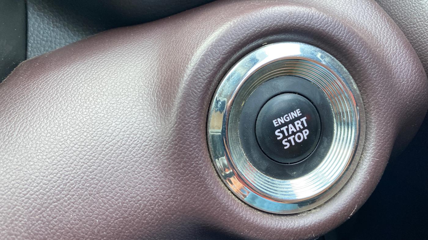 2023 Maruti Grand Vitara DELTA SMART HYBRID AT, Petrol, Automatic, 46,095 km, Keyless Start/ Stop Button