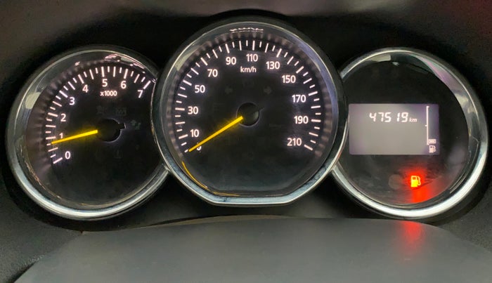 2017 Renault Duster RXL 1.6 PETROL, Petrol, Manual, 48,000 km, Odometer Image