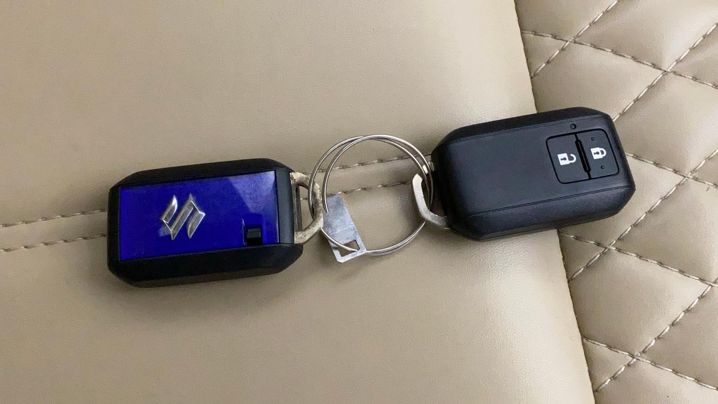 2023 Maruti Ertiga ZXI+ SHVS, Petrol, Manual, 24,284 km, Key Close Up