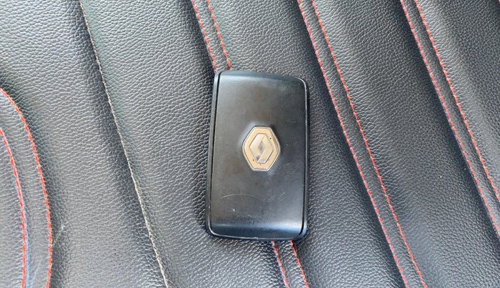 2020 Renault TRIBER RXZ, Petrol, Manual, 82,282 km, Key Close Up