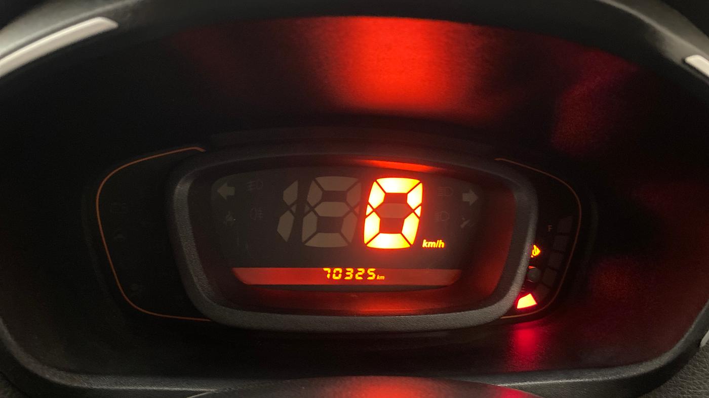 2018 Renault Kwid RXL, Petrol, Manual, 70,303 km, Odometer Image