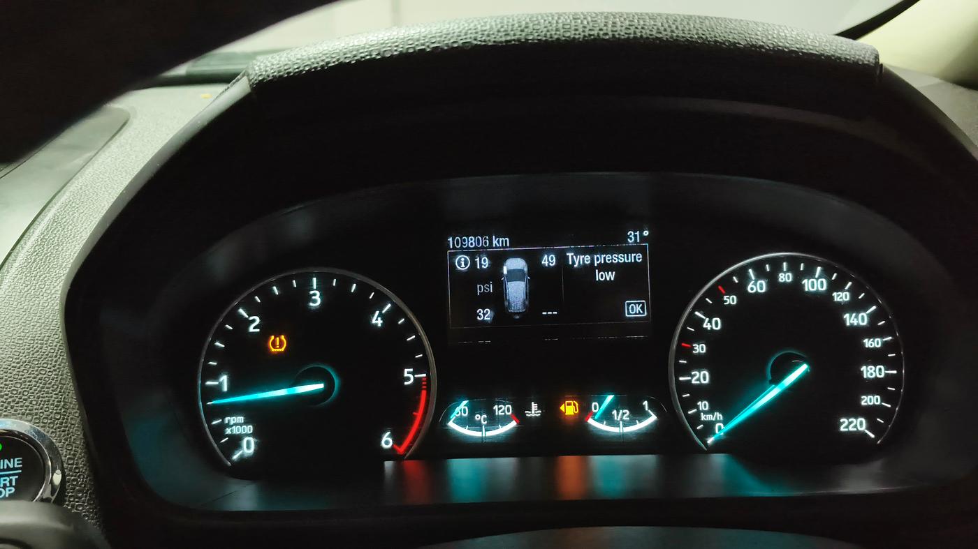 2019 Ford Ecosport TITANIUM 1.5L SPORTS(SUNROOF) DIESEL, Diesel, Manual, 1,09,797 km, Odometer Image