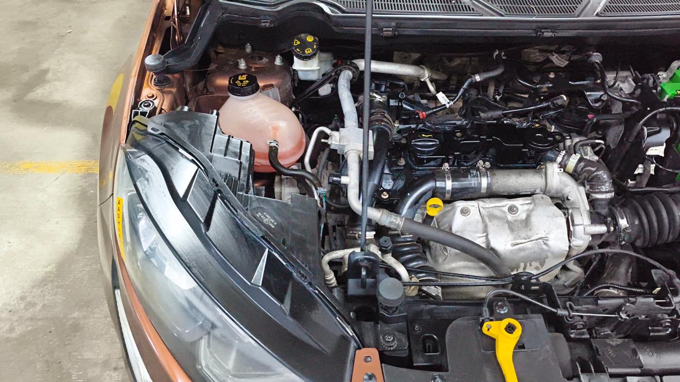 2019 Ford Ecosport TITANIUM 1.5L SPORTS(SUNROOF) DIESEL, Diesel, Manual, 1,09,797 km, Engine View - Right