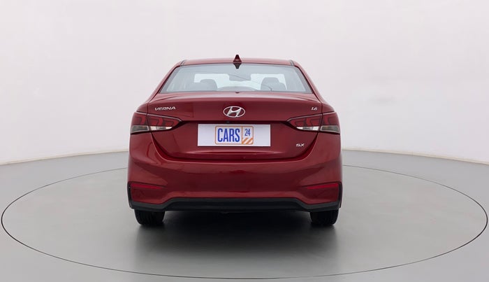 2018 Hyundai Verna 1.6 VTVT SX O, Petrol, Manual, 92,478 km, Back/Rear