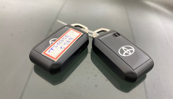 2022 Toyota URBAN CRUISER HYRYDER V HYBRID, Hybrid, Automatic, 54,927 km, Key Close Up