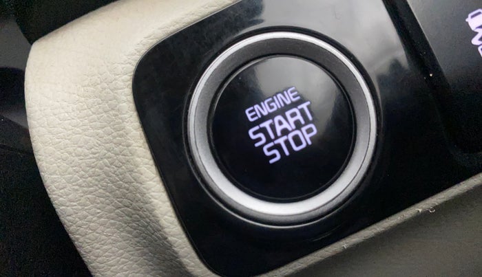 2022 KIA SONET HTX 1.0 IMT, Petrol, Manual, 84,667 km, Keyless Start/ Stop Button