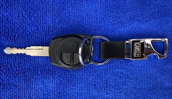 2021 Maruti Dzire VXI, Petrol, Manual, 22,789 km, Key Close Up