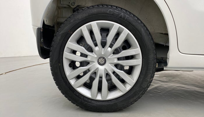 2018 Maruti Wagon R 1.0 VXI AMT, Petrol, Automatic, 31,597 km, Right Rear Wheel