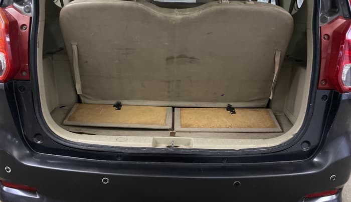 2016 Maruti Ertiga VXI, Petrol, Manual, 54,614 km, Boot Inside