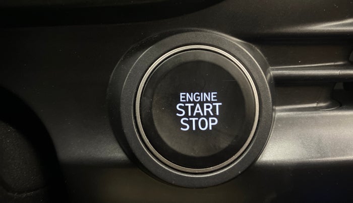 2021 Hyundai NEW I20 ASTA (O) 1.2 MT, Petrol, Manual, 13,491 km, Keyless Start/ Stop Button