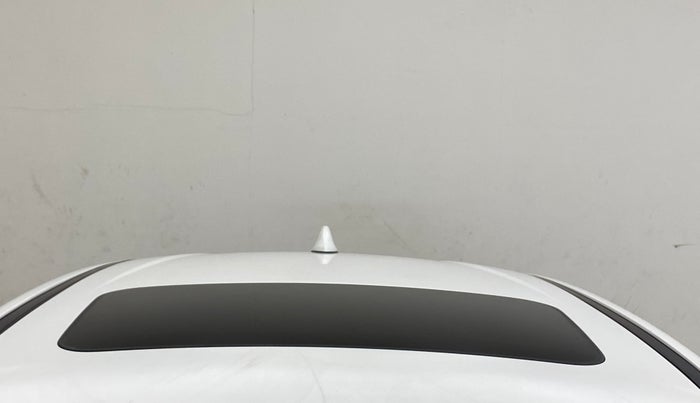 2021 Hyundai NEW I20 ASTA (O) 1.2 MT, Petrol, Manual, 13,491 km, Moonroof/ Sunroof