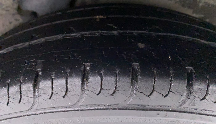 2012 Hyundai i10 SPORTZ 1.2 AT KAPPA2, Petrol, Automatic, 47,680 km, Left Rear Tyre Tread